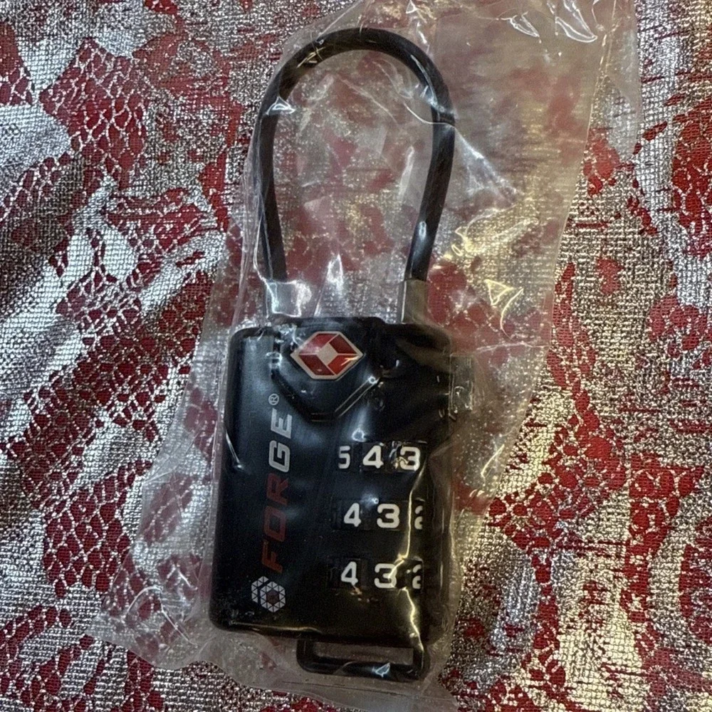 FORGE‎ TSA Travel Sentry Combination Luggage Lock Resettable Cable Lock NIB